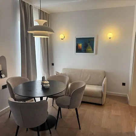 Nora Apartment *