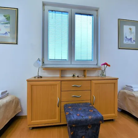 Nora Apartment