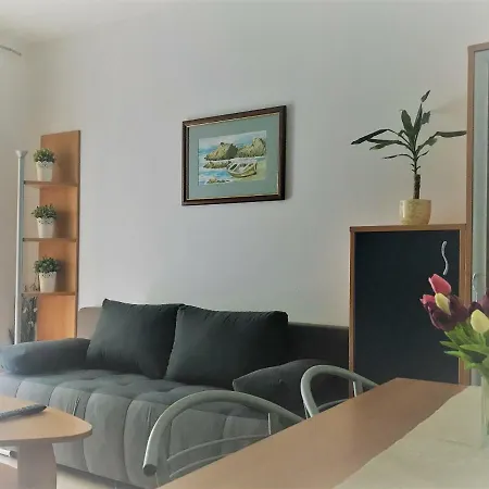 Nora Apartament Tučepi